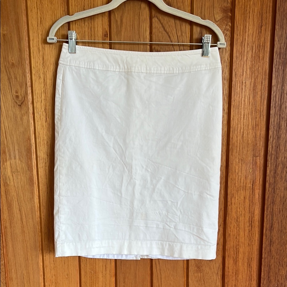 Classic White Skirt, LOFT, size 2